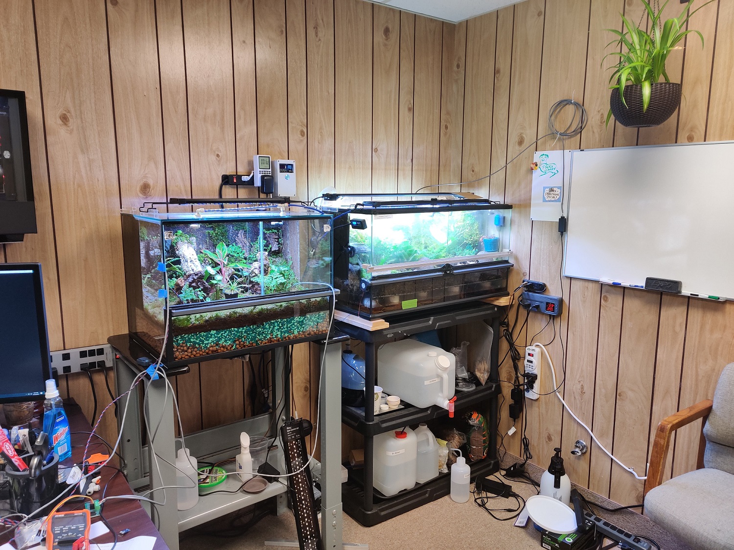 Both working vivariums and their surrounding equipment